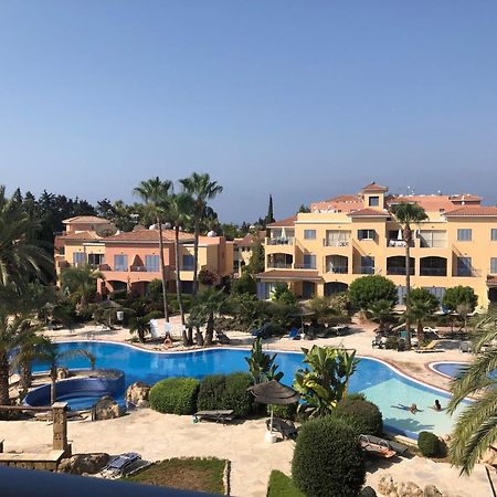 Limnaria Gardens - 1 Bedroom, Sunny Apartment With Stunning Pool Views Paphos Exterior foto