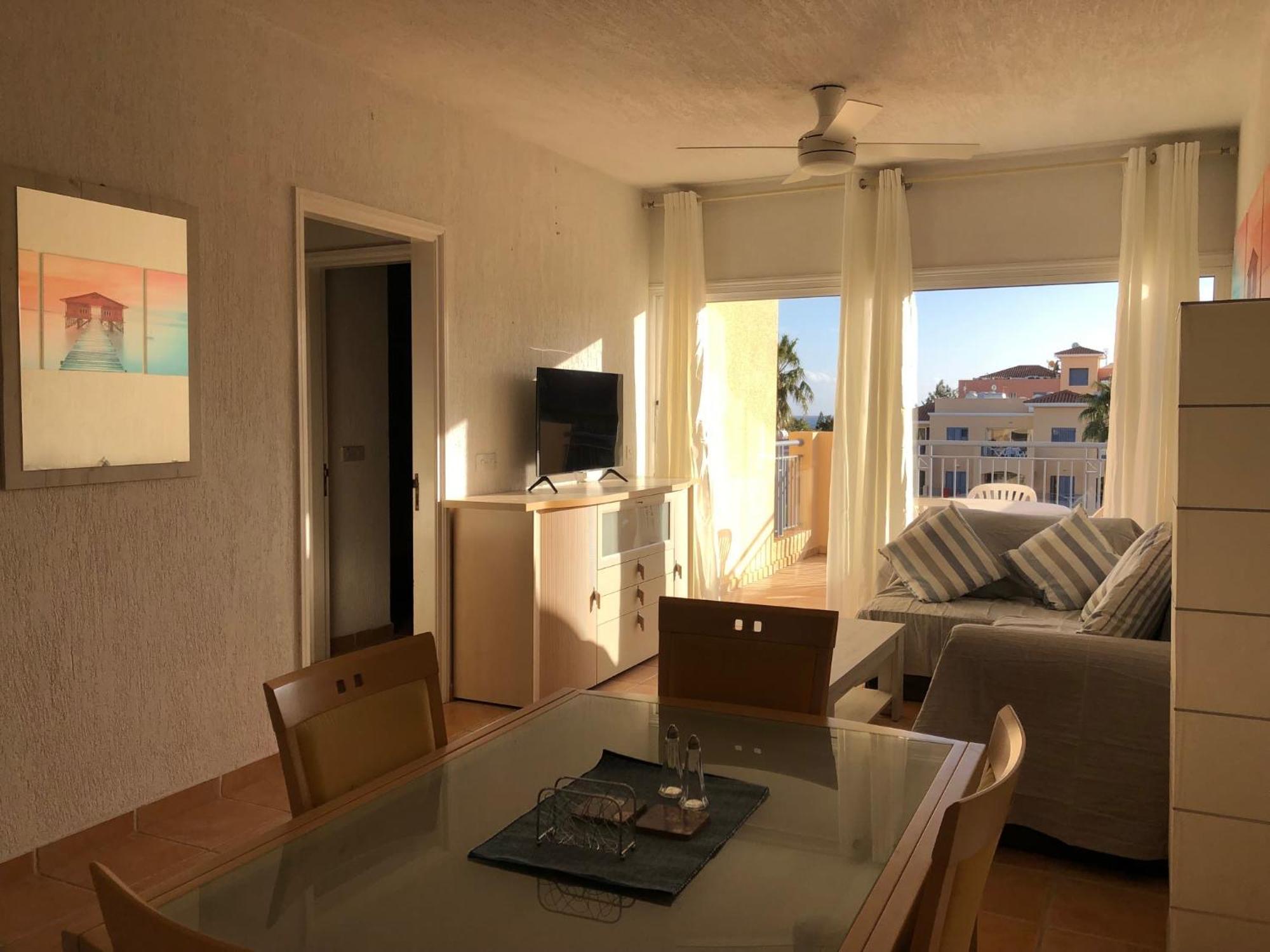 Limnaria Gardens - 1 Bedroom, Sunny Apartment With Stunning Pool Views Paphos Exterior foto